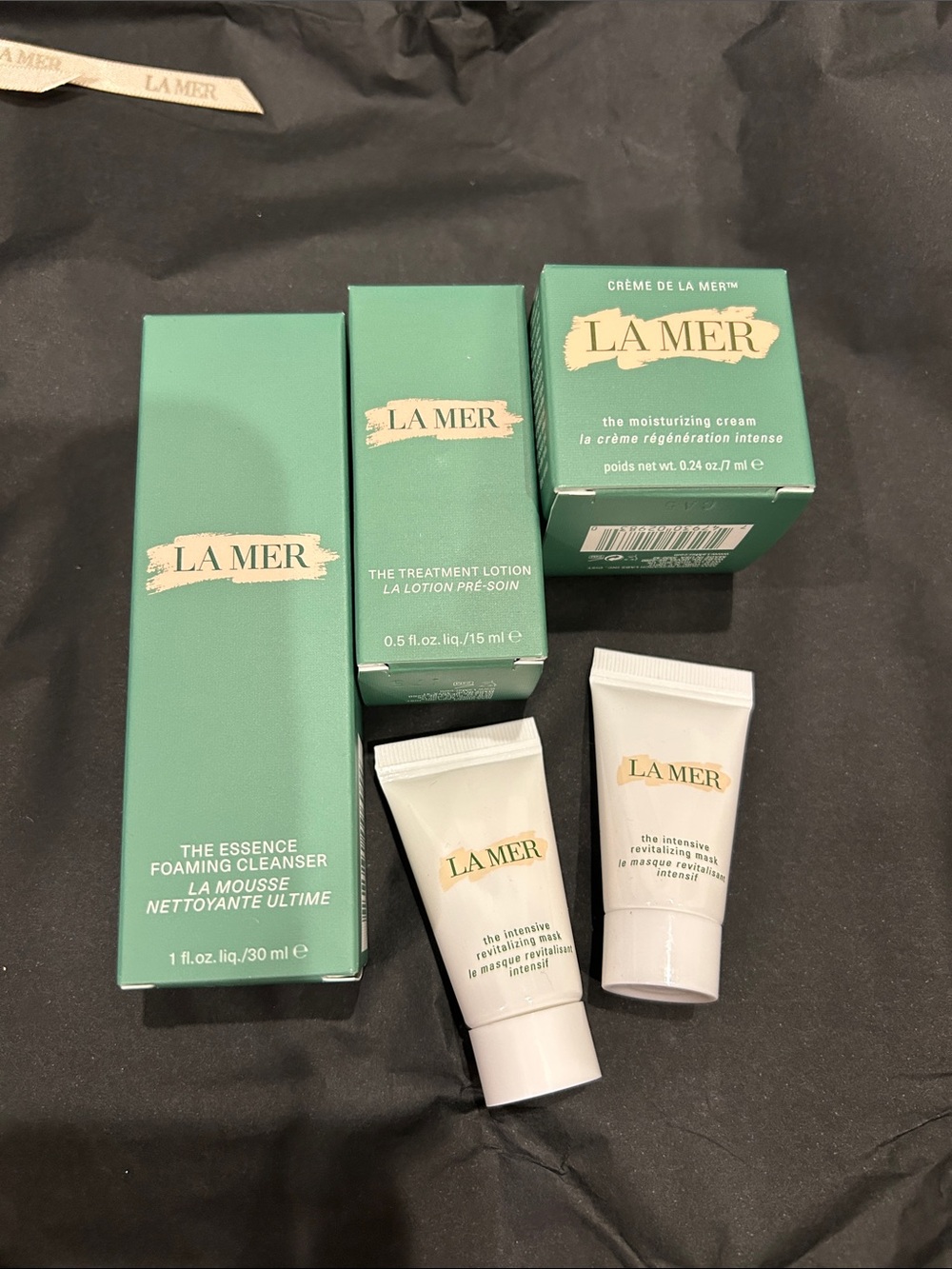 La Mer Green & White Travel Skincare Set
